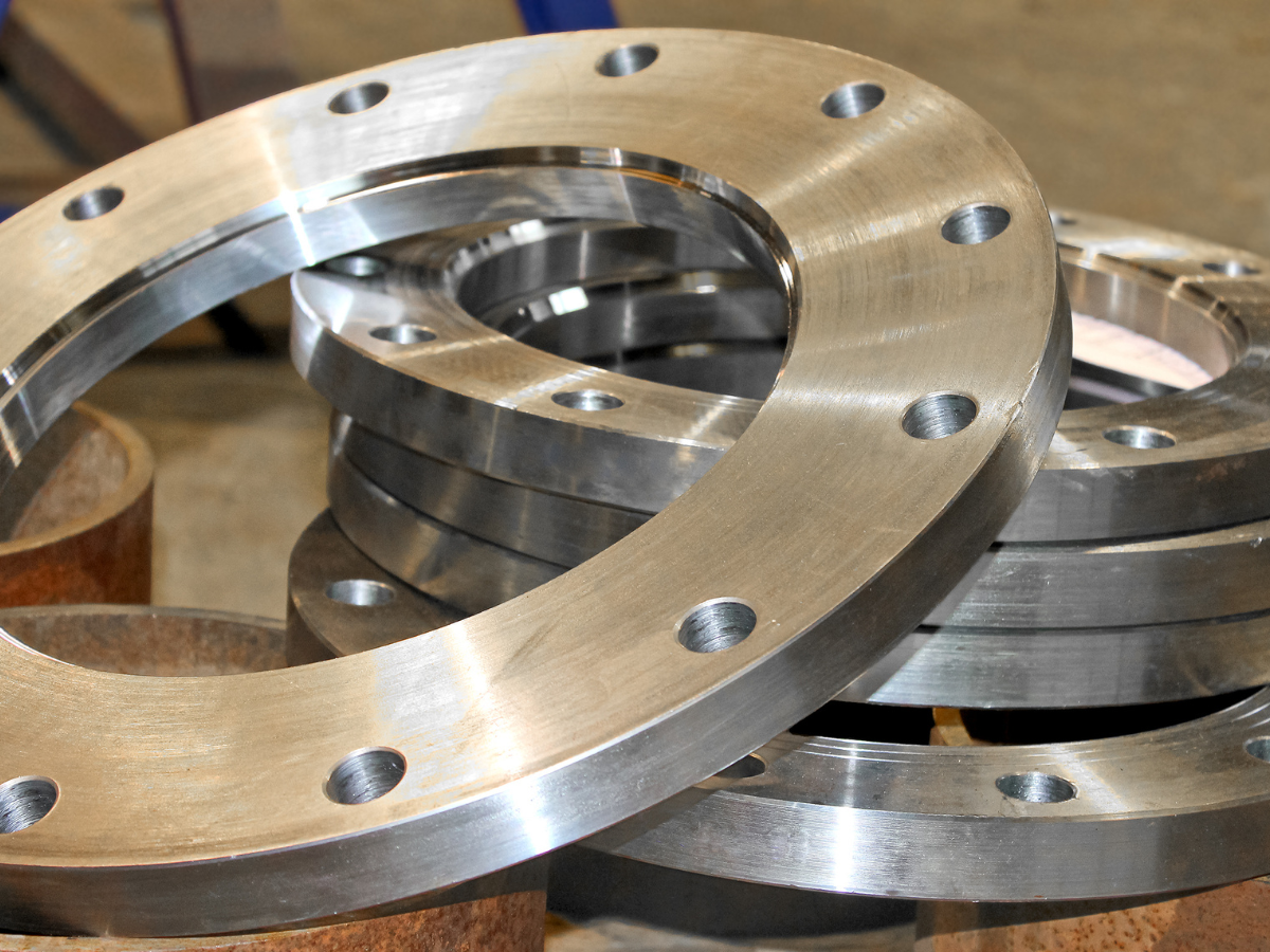 Portable hardness tester for metals